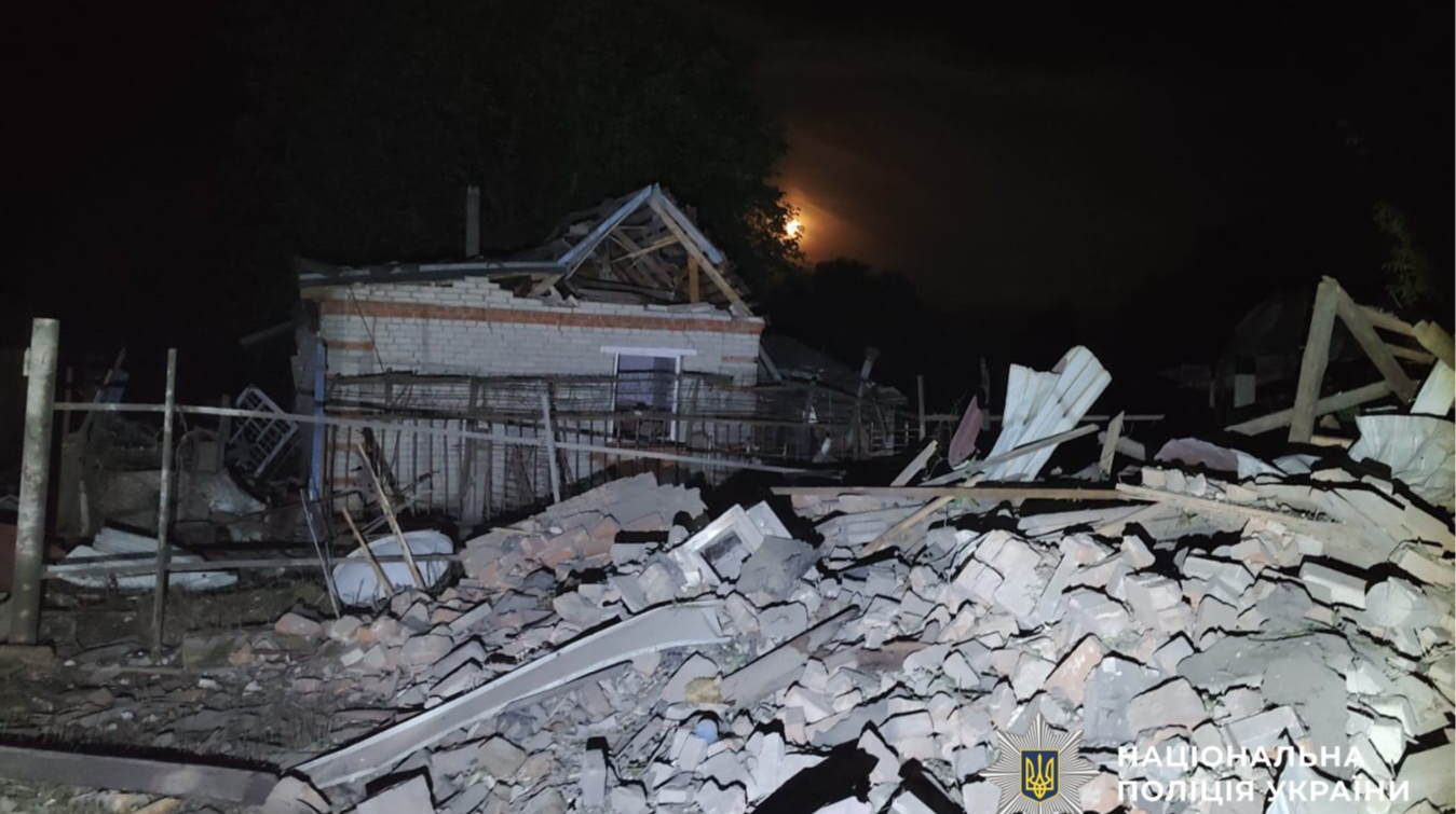 Росіяни вдарили КАБАми по Сумах: серед поранених 3 дітей