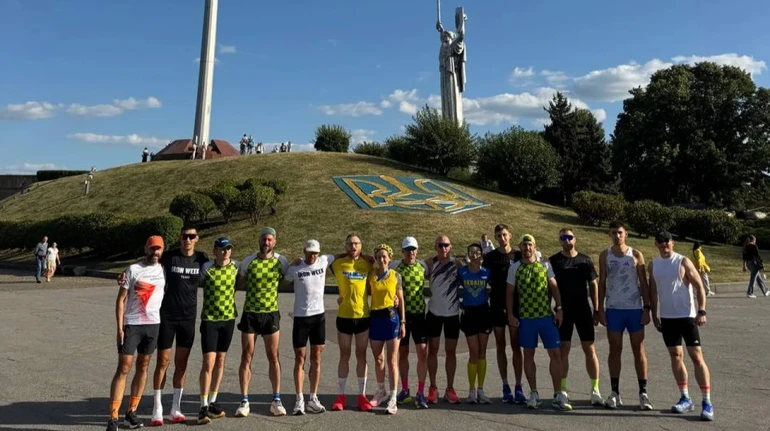 Iron Week в Украине: трехкратный участник Олимпиады прошел семь соревнований Ironman за семь дней вместе с ветеранами