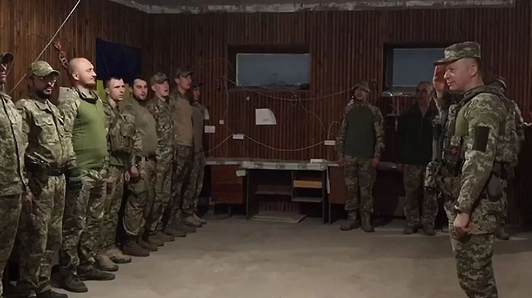 ЗСУ під Бахмутом наступають уже 3 дні, ворог в ступорі − Сирський 