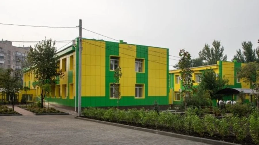 Маріуполь: окупанти зруйнували Дитячий реабілітаційний центр