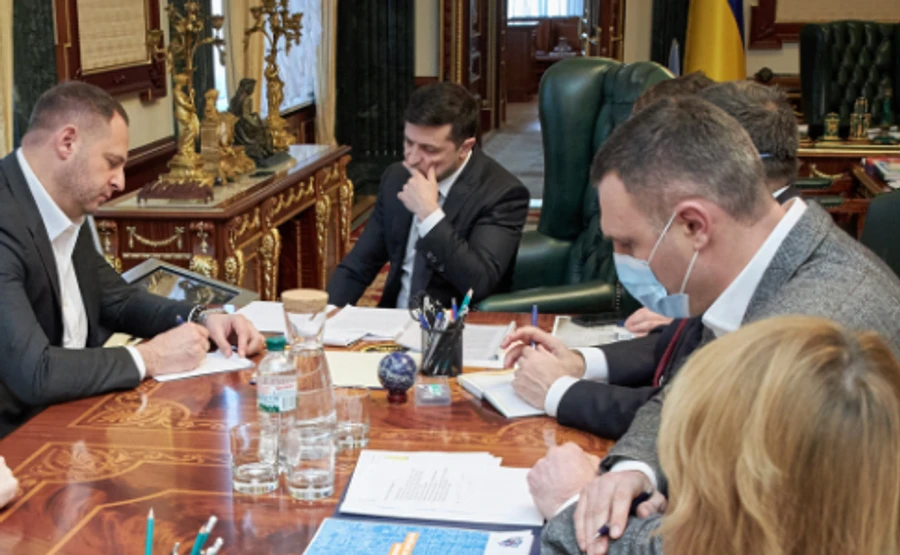 Кличко: Зеленський обіцяв скасувати накази про VIP-палати