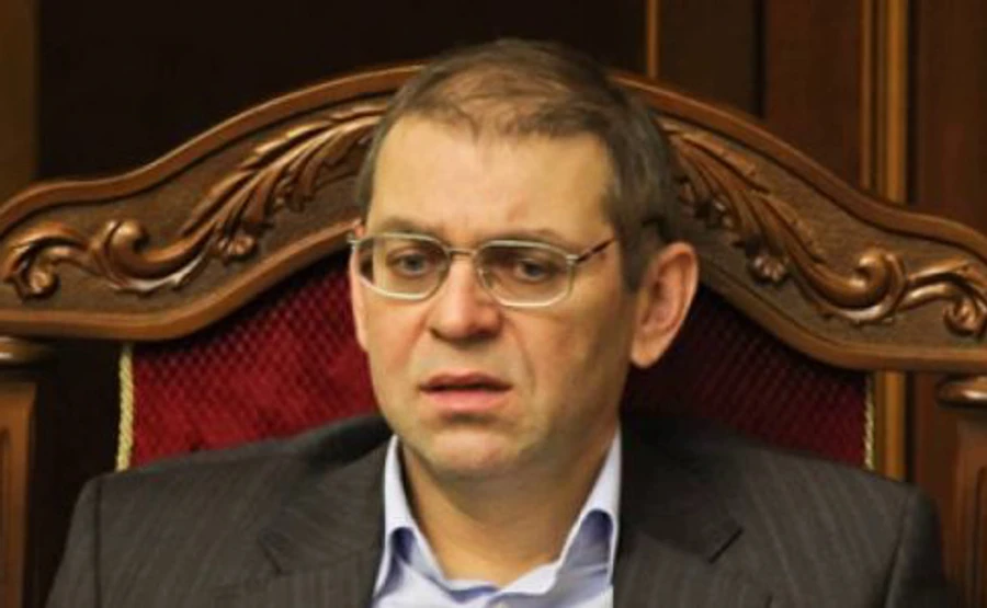 Пашинський обурився через критику після вибуху Молота і запросив усіх на експеримент