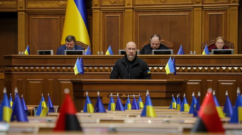 Шмигаль повідомив, яка в Україні ситуація із запасами пального