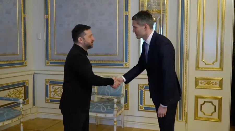 Zelenskyy and foreign minister outline details of meeting with new Dutch ministers