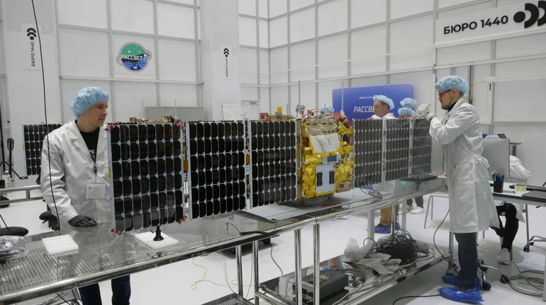 What is known about Russia's Starlink replacement?