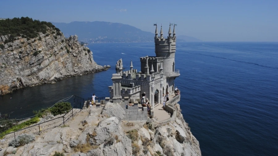 Сикорский уточнил свои слова о референдуме по Крыму: Это была гипотетическая дискуссия