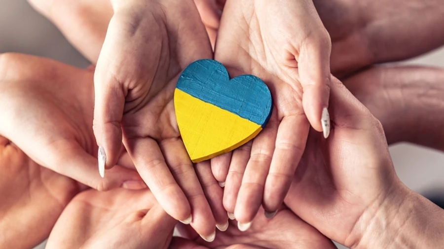 Почти 70% украинцев считают, что война сплотила общество – опрос