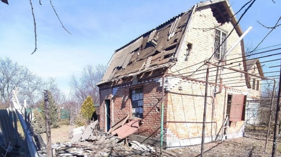 Росіяни за добу кинули пів десятка дронів на Нікопольський район: поранено 72-річного чоловіка