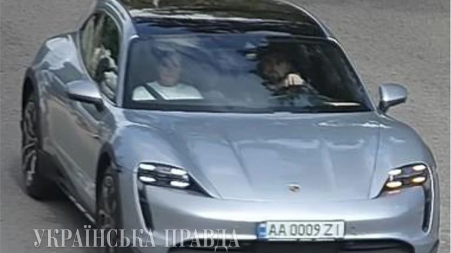 Police look for those who helped Ukrainska Pravda identify Deputy Head of the President's Office in an expensive car