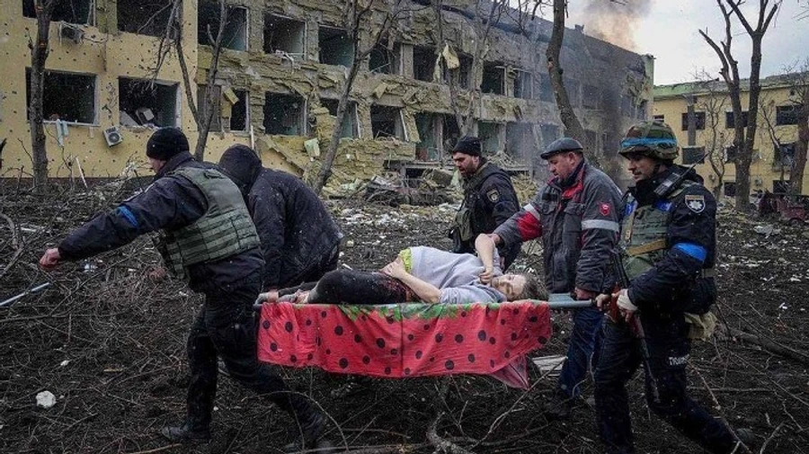 Pregnant woman who was injured during the bombing of a maternity hospital died in Mariupol