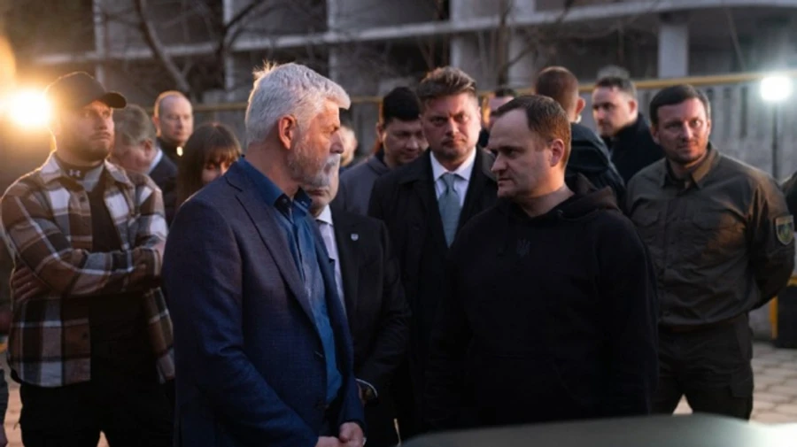 Президент Чехии посетил Одессу во время массированной российской атаки 