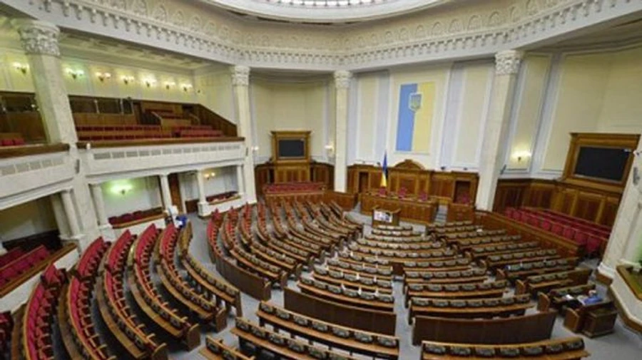 Прогульники Ради: Вакарчук і Балога не були на засіданнях у червні