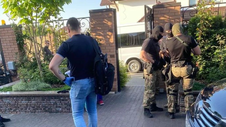 К Омеляну пришло с обыском ГБР. По делу бывшего регионала