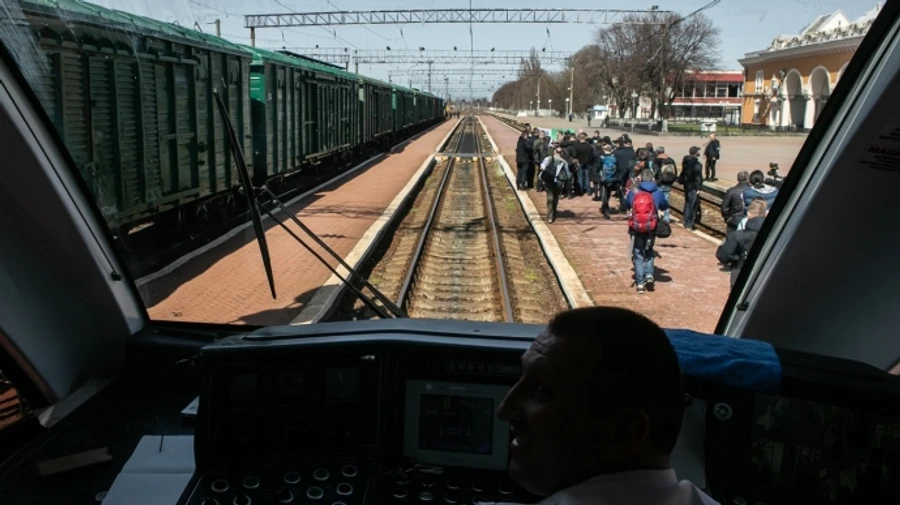 Estonia and Ukraine to explore railway protection options