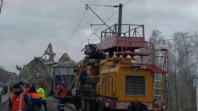 Укрзалізниця повідомила тривалість затримки поїздів через аварію під Коростенем