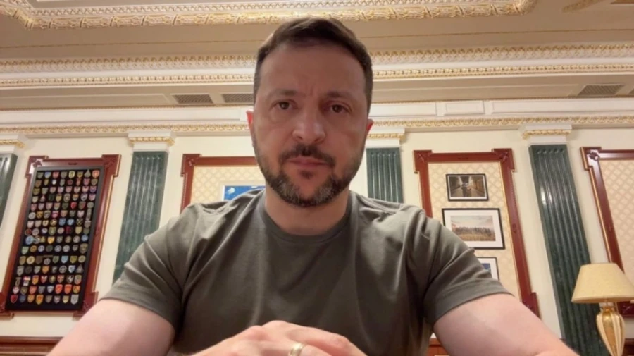 Зеленский анонсировал новые санкции против посредников, помогающих России обходить ограничения