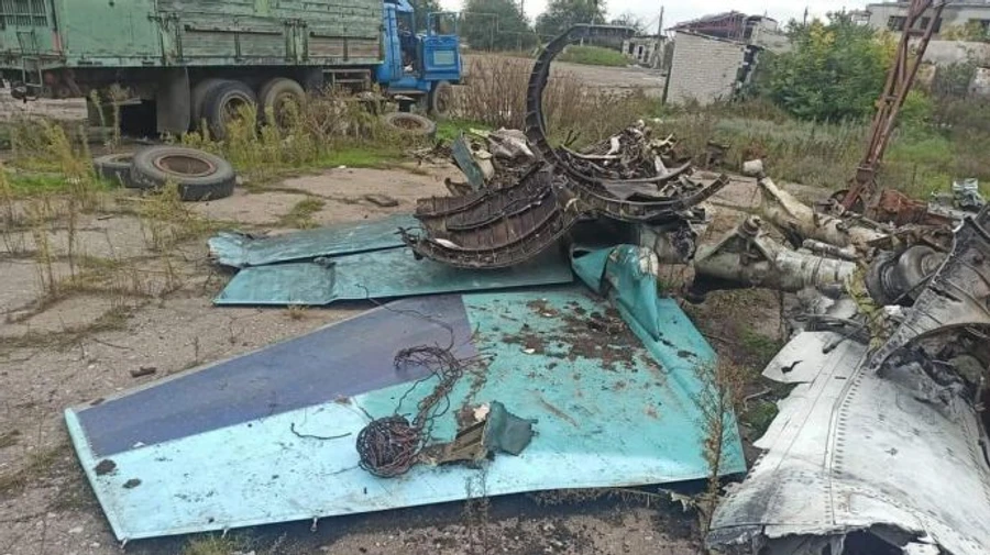 Wreckage of Russian fighter-bomber jet found in Lyman; no previous reports about downing it