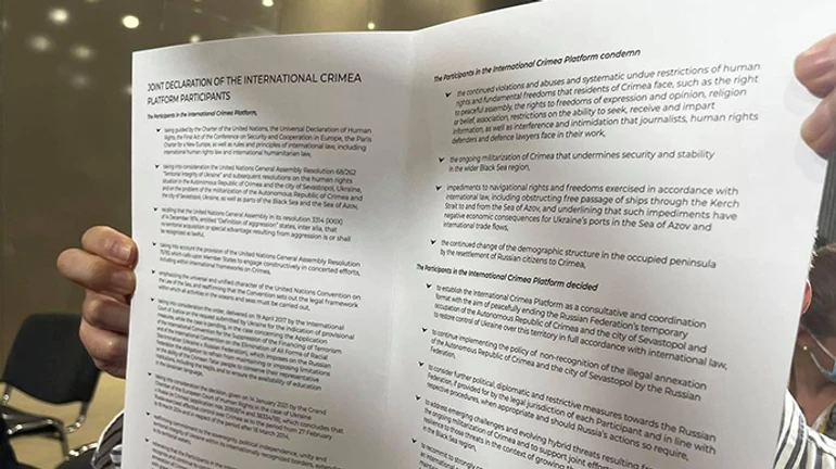 Декларація Кримської платформи містить пункт про додаткові санкції – Зеленський