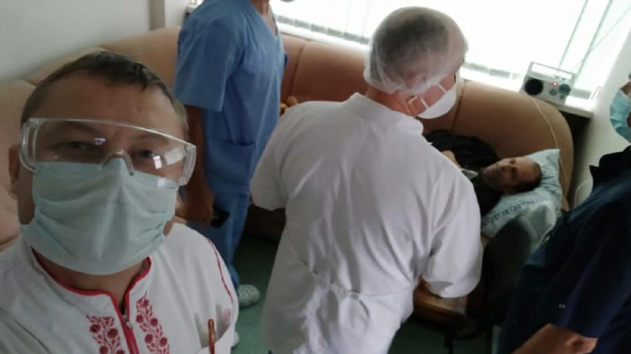 Балуха выписали из больницы после избиения