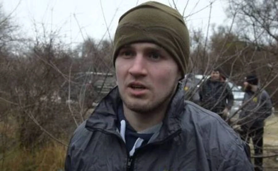 По позициям добровольцев в Золотом стреляли