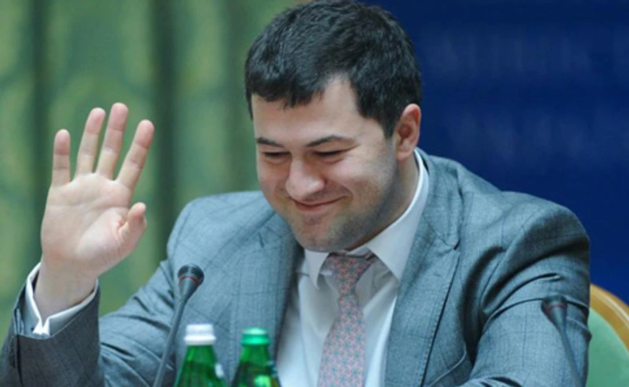 Odesa Customs Chief Files Two Suits against State Fiscal Service Chief