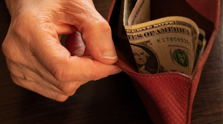 У более 35 тысяч украинцев пенсия превышает максимально разрешенный уровень