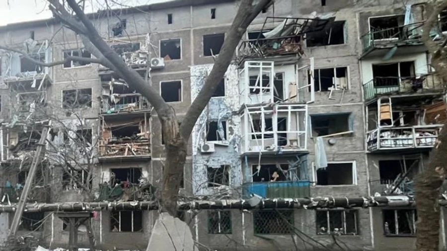 Russians drop 500 kg guided bomb on residential areas of Kostiantynivka, injuring 5 people – photos