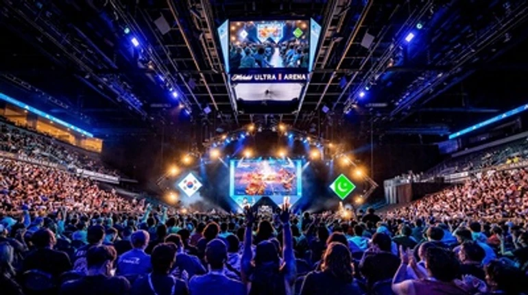 Кіберспорт та гроші: скільки заробляють кіберспортсмени