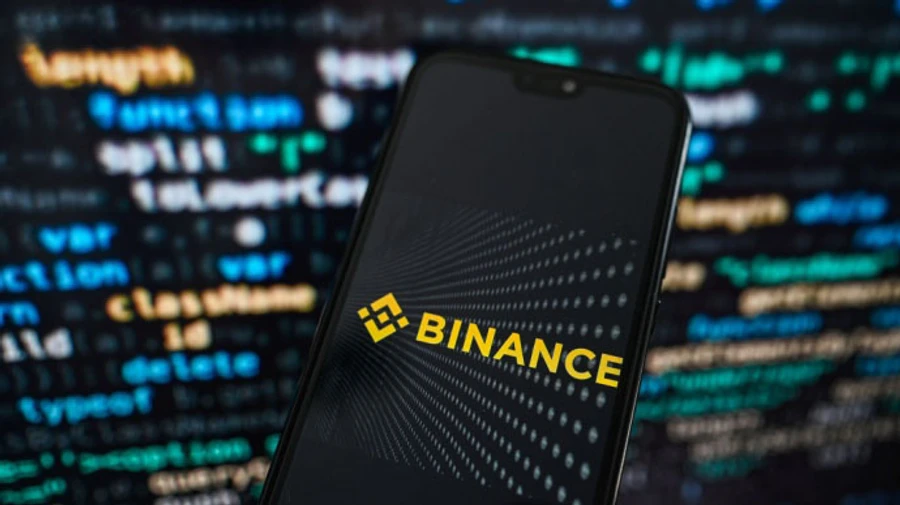 Crypto giant Binance sells business and leaves Russia