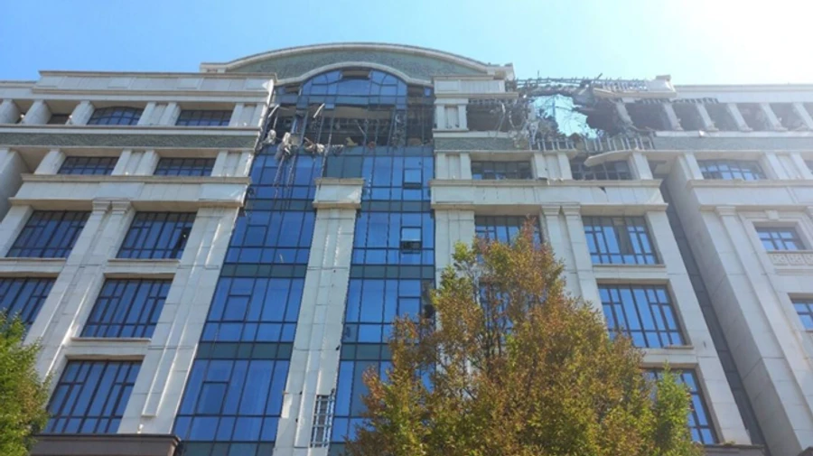 Окупанти повідомили про влучання снаряду в штаб Пушиліна у Донецьку