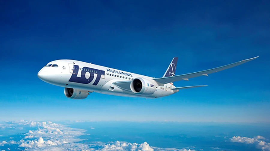 Польша продлила запрет на международные авиарейсы до 16 июня