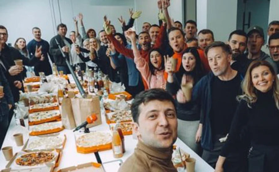 Названы еще несколько экспертов Зе!Команды