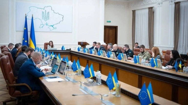 Кабмін звільнив Думу з посади голови АРМА