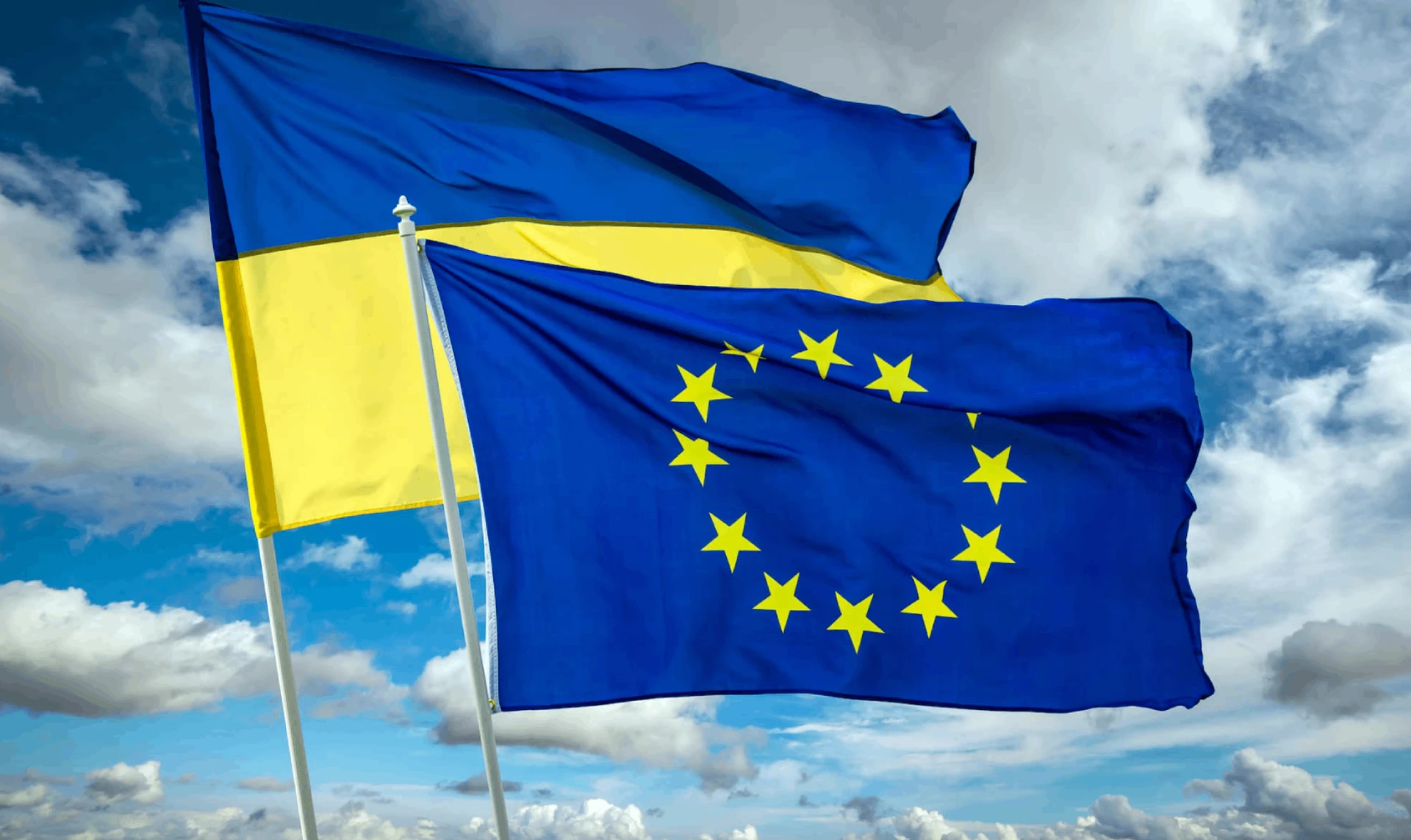 Избирательное правосудие и молчаливое одобрение – путь к авторитаризму