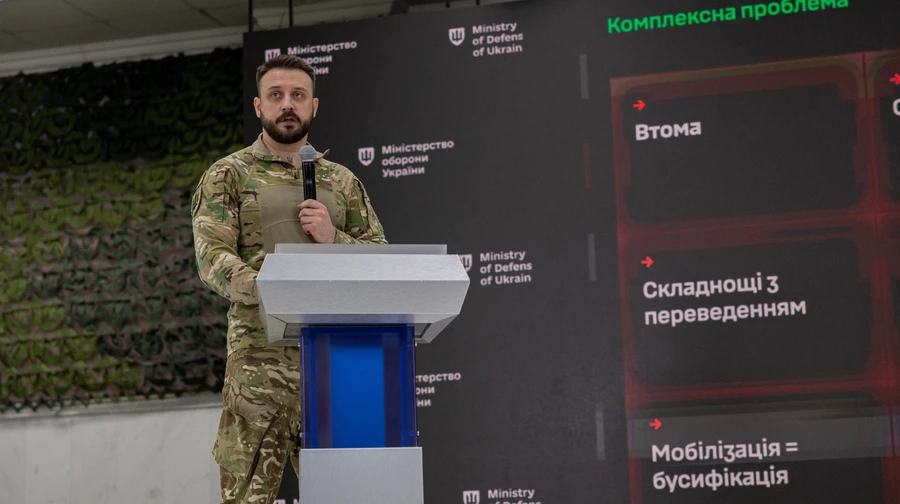 Военные, которые не подпишут новые контракты, будут служить до демобилизации