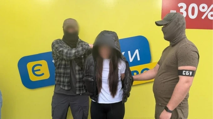 37 500 огурцов с налогами: во Львовской области задержана организатор переправки за границу