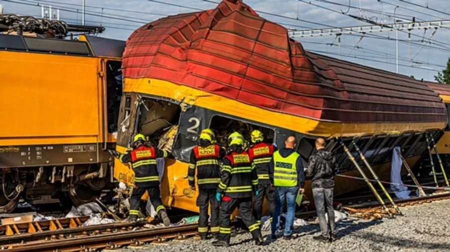 МИД Украины: В результате железнодорожной катастрофы в Чехии погибли две украинки