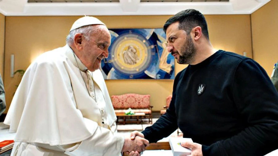 Zelenskyy discusses Peace Formula with Pope