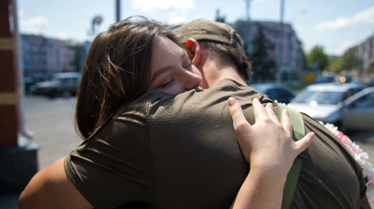 Краматорськ – місто побачень, смерті та молочних коктейлів. Чим живе романтична столиця України під обстрілами С300