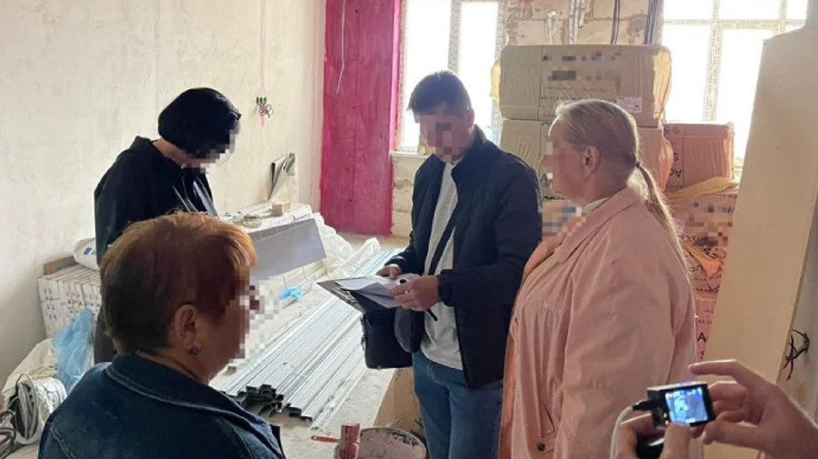 Крадуть і на кладовищах: у Києві ритуальна служба платила премії 1000% мертвим душам