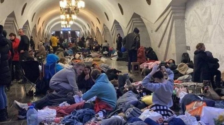 У Харкові новорічну ялинку встановлять у метро