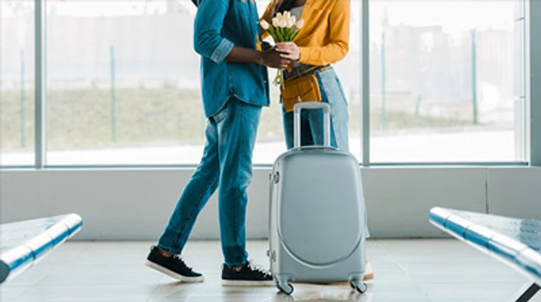 Як іноземці приїжджають в Україну шукати кохання, але часто стають жертвами шахраїв