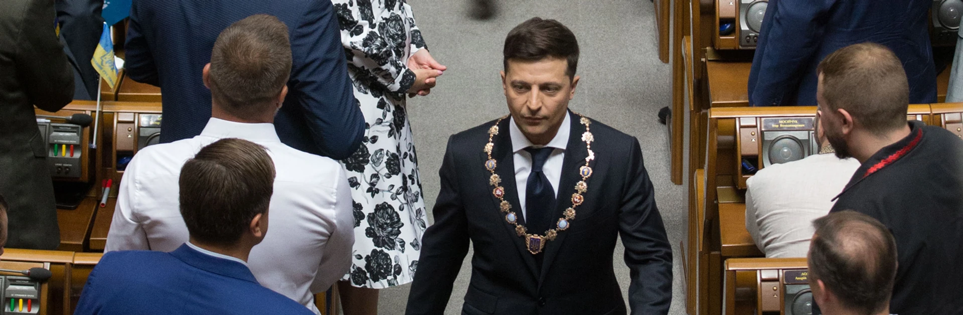 Рік президента. Факти та маніпуляції у фільмі Зеленського