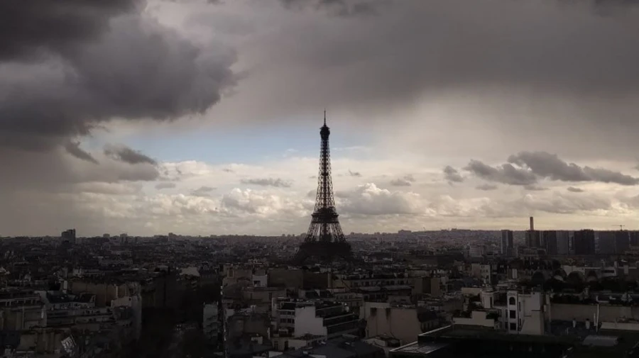 Coffins marked French soldiers in Ukraine left near Eiffel Tower in anti-Ukraine protest