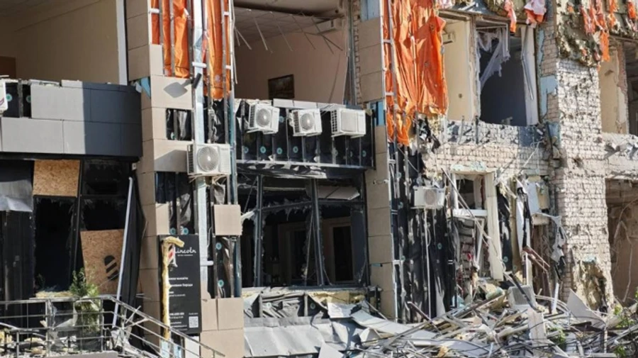 Body of teen killed in Russian attack on Kharkiv hypermarket identified using DNA – photo