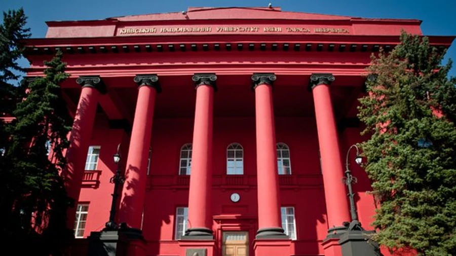 У КНУ почали внутрішню перевірку щодо контрактів на харчування курсантів