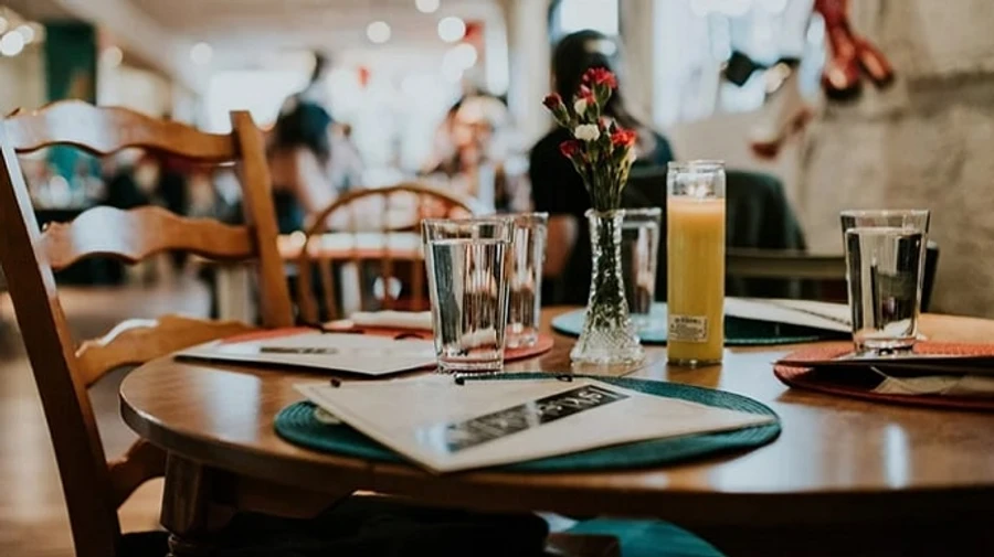 У Києві кафе та ресторани працюватимуть довше