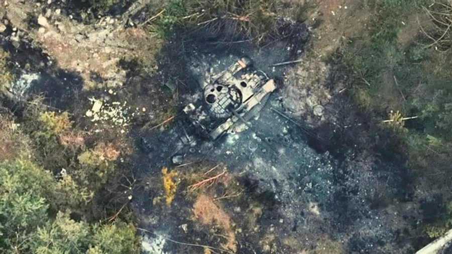 Окупант пожалівся родичці, що росіяни програють в Україні