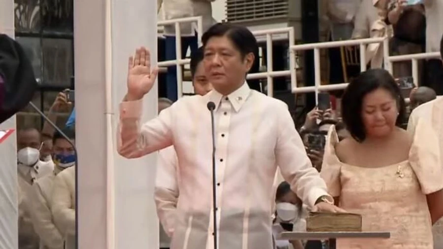 Президентом Филиппин стал сын бывшего диктатора