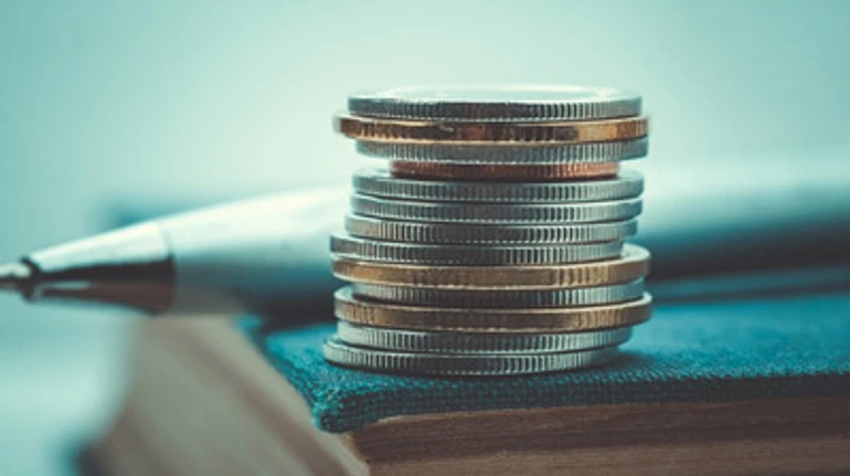 Рост налогов, зарплат, тарифы и новые правила для ФОПов : что изменится с 1 января 2022 года